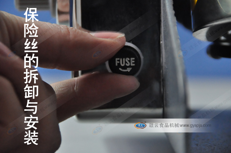 �M���ƶ๦�ܷ���C(j��)�u�[ʽ���U(xi��n)�z�İ��b�c���Q